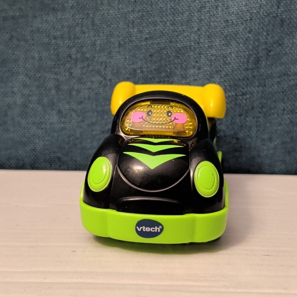 VTech Go! Go! Smart Wheels Race Car | Black & Green | Lights & Sounds SmartPoint - Picture 10 of 16